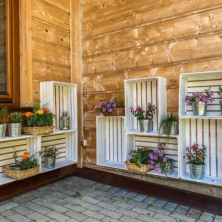 B&B Huragan 부코비나 타트잔스카