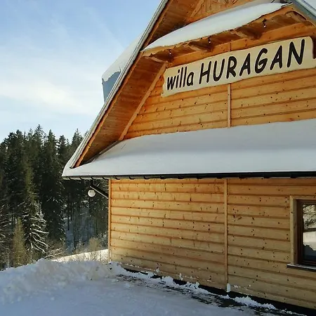 B&B Huragan 부코비나 타트잔스카