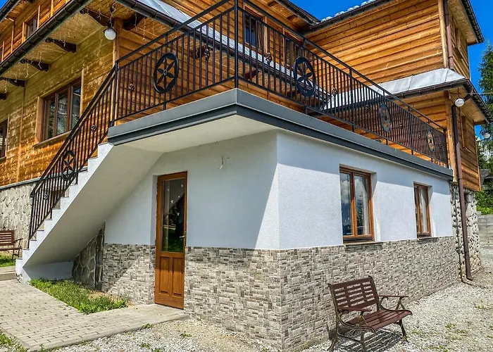 Huragan Bed & Breakfast 3*